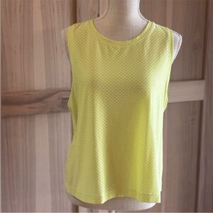 Tek Gear Sleeveless Athletic Top. Women’s Sz-L Cinched Back| Flattering | Yellow